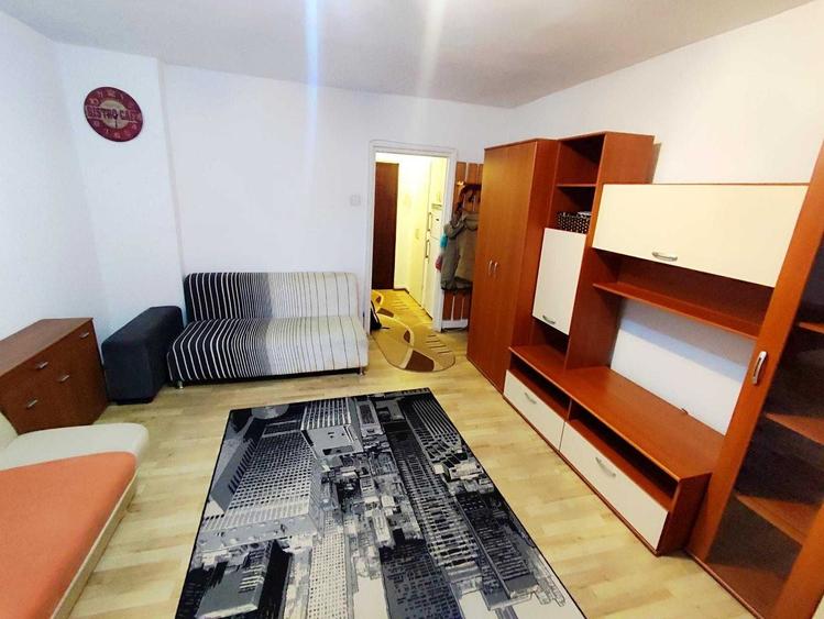 Garsonieră decomandată în Gheorgheni