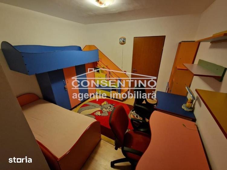 Apartament cu 3 camere în Micro 3