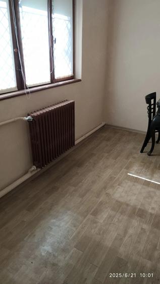 Casă cu 3 camere cu Teren 250 Mp în 1 Decembrie 1918