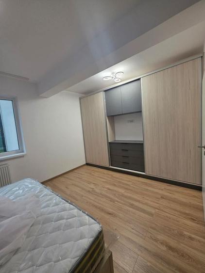 Apartament 2 camere, Tractoru, zona Coresi - 5