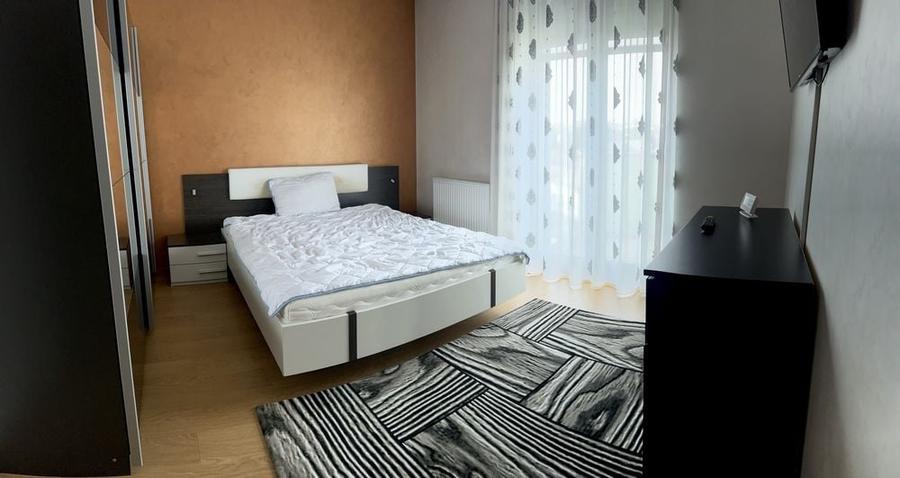 Apartament cu 3 camere în Popoveni