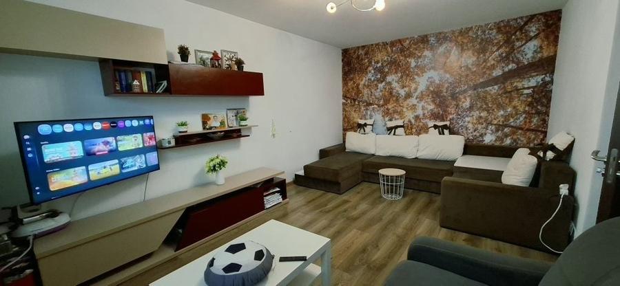 Apartament cu 2 camere decomandat în Crângași