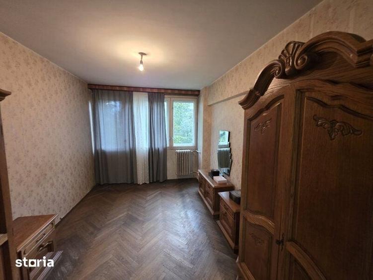 Apartament cu 3 camere decomandat în Muncii