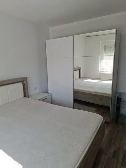 Casă cu Teren 376 Mp în Remetea Mare