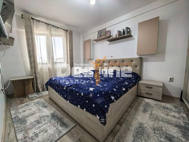 Apartament cu 2 camere decomandat în Valea Adâncă