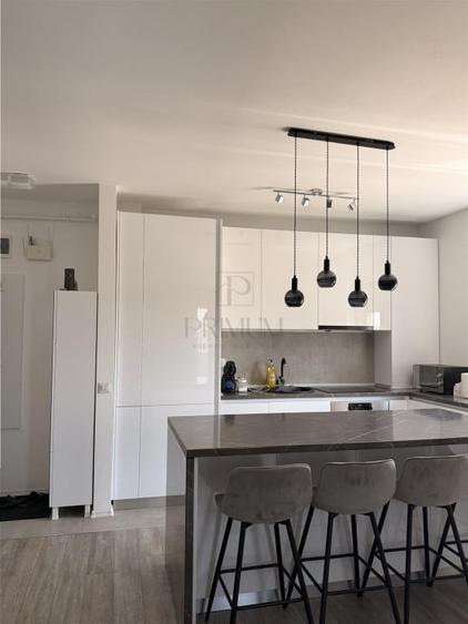 Apartament cu 2 camere decomandat în Giroc