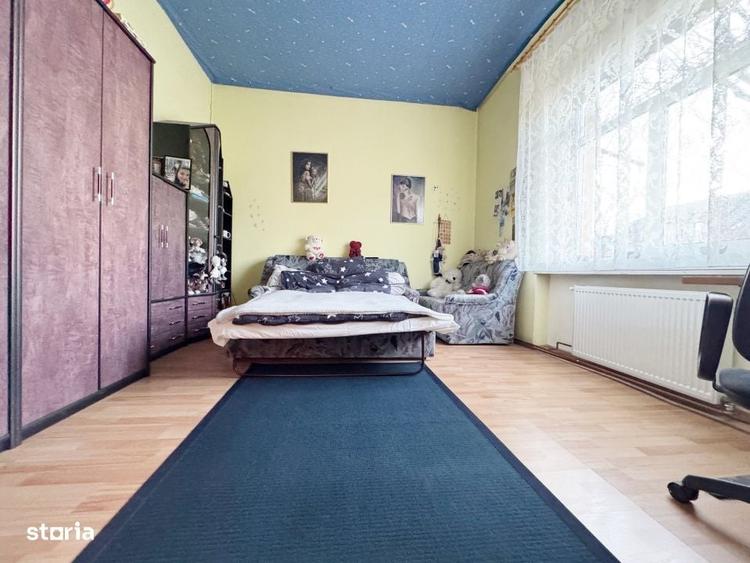 Casă cu 3 camere cu Teren 372 Mp în Șagului