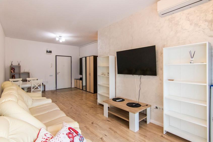 Apartament cu 2 camere semidecomandat, mobilat în Drumul Taberei