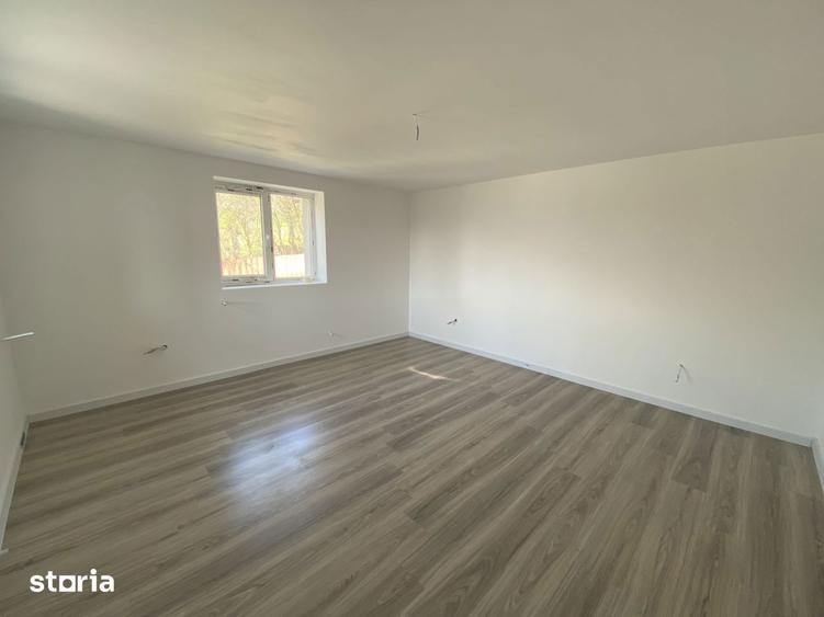 Casă cu 4 camere cu Teren 1400 Mp în Ciurila