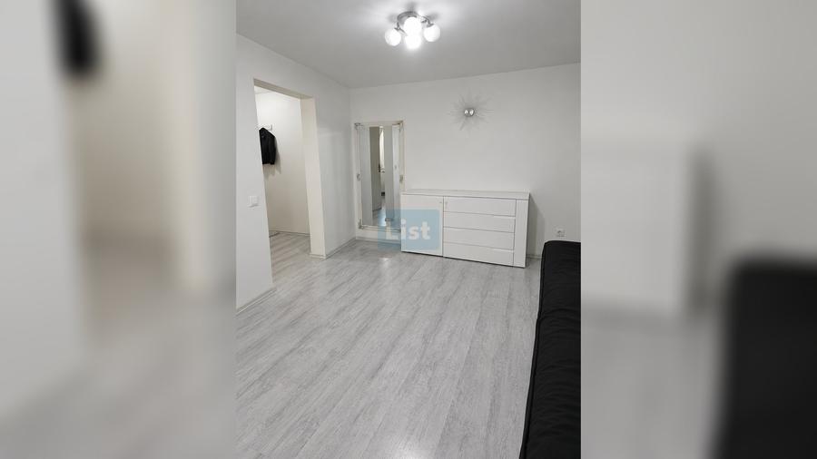 Apartament cu 2 camere semidecomandat, mobilat în Nord