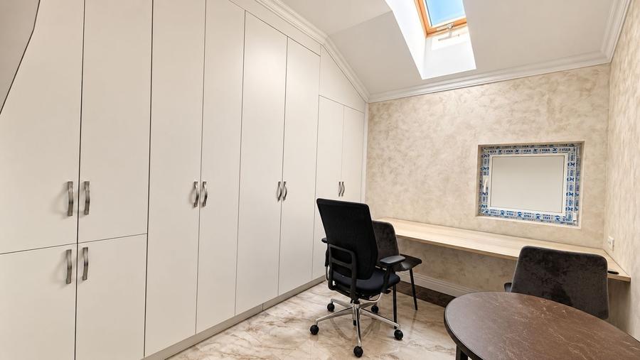 Apartament cu 3 camere decomandat în Remetea Mare