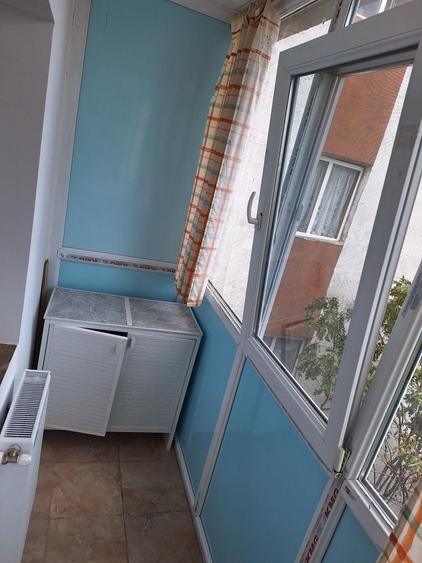 Garsonieră decomandată în Exterior Vest