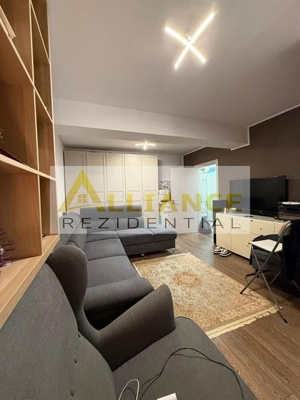 Apartament cu 3 camere decomandat în 1 Decembrie 1918