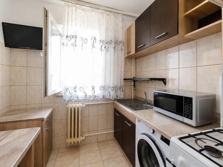 Apartament cu 2 camere decomandat în Trivale