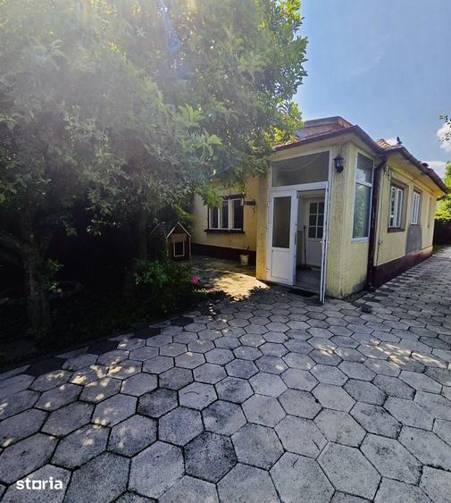 Casă cu 3 camere semidecomandat cu Teren 700 Mp în Aurel Vlaicu