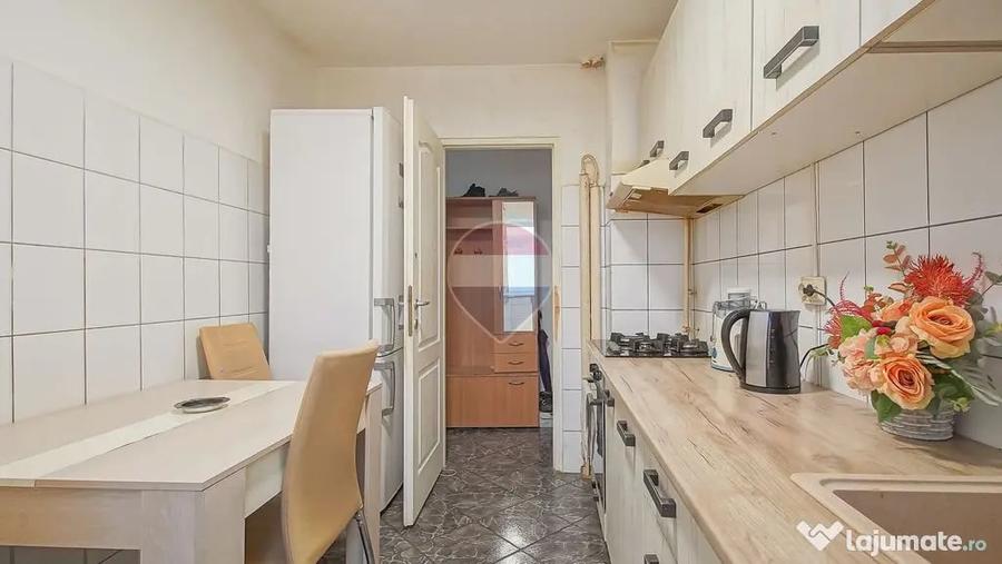 Apartament cu 2 camere semidecomandat în Noua