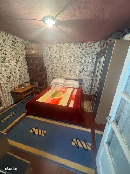 Casă cu 3 camere în Uiești