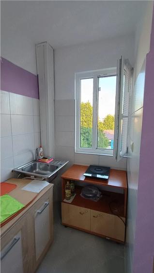Garsonieră semidecomandată în Sud