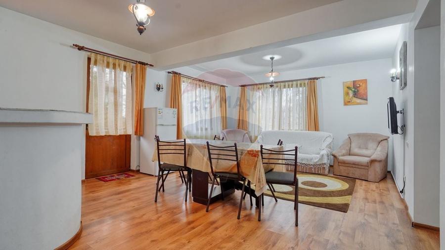 Casă cu 6 camere cu Teren 544 Mp în Cioplea