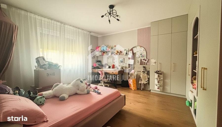 Casă cu 4 camere în Juc-Herghelie