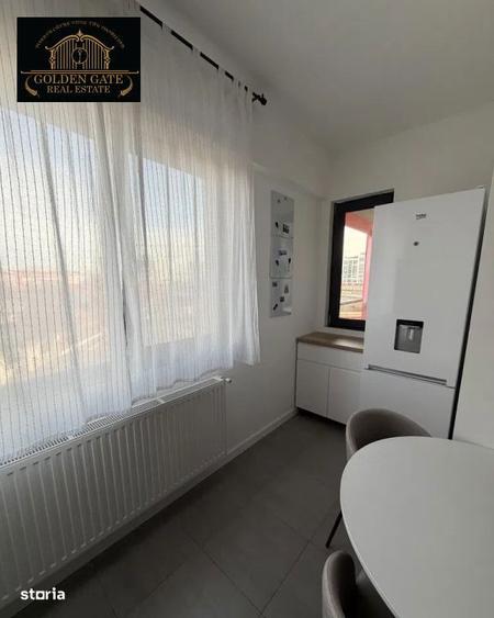Apartament cu 2 camere, mobilat în Regie