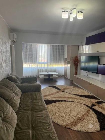 Apartament cu 2 camere decomandat în Exterior Vest