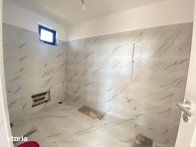 Casă cu 4 camere cu Teren 500 Mp în Sântandrei