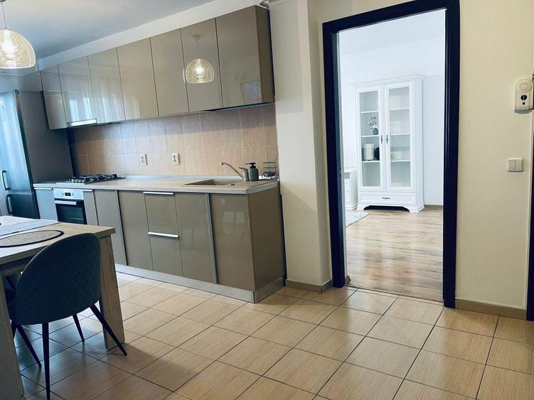 Apartament cu 2 camere decomandat în Lăpuș Argeș