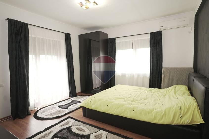 Apartament cu 3 camere semidecomandat, mobilat în Glina