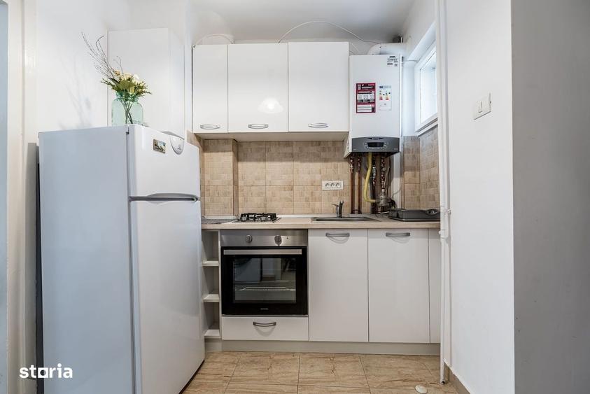 Castigi o ora pe zi! Apartament cu 2 camere ultracentral, etaj 2 - 4