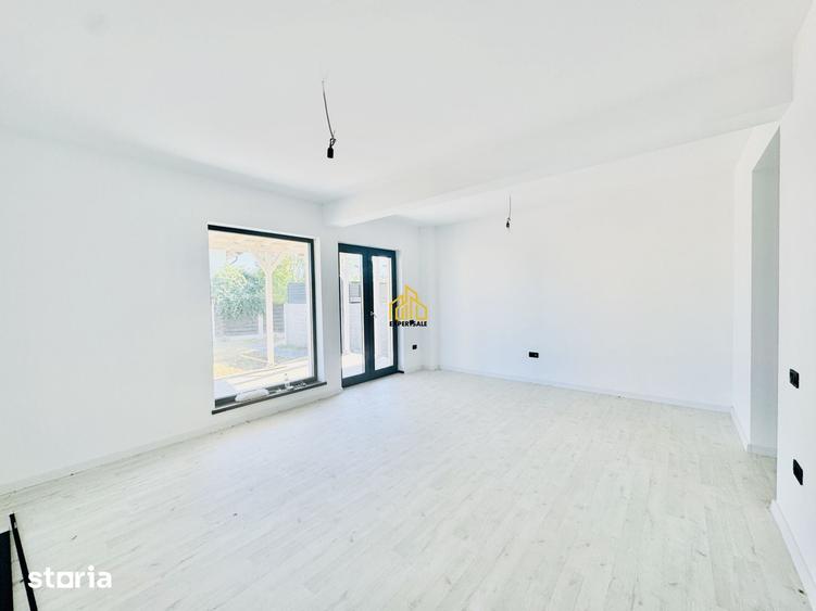 Casă cu 5 camere cu Teren 430 Mp în Domnești