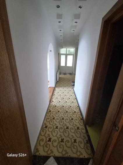 Apartament cu 3 camere decomandat în Stadion