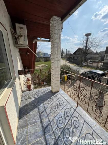Casă cu 3 camere cu Teren 3300 Mp în Coltău