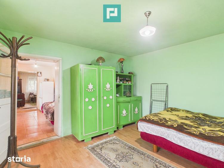 Casă cu 6 camere cu Teren 1496 Mp în Central