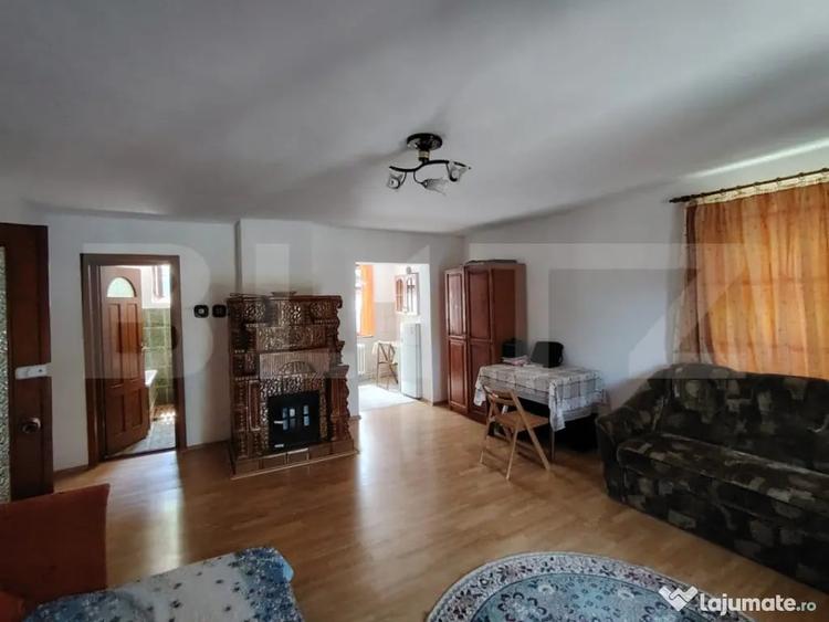 Casă cu 5 camere cu Teren 226 Mp în Sovata