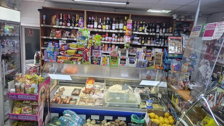 Spațiu comercial, de 38 mp, în Radu Negru