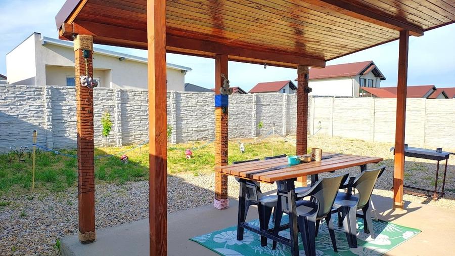 Casă individuală cu 3 camere cu Teren 467 Mp în Cârcea