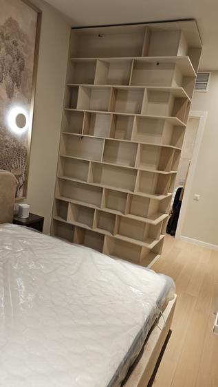 Apartament cu 3 camere decomandat în Barbu Văcărescu