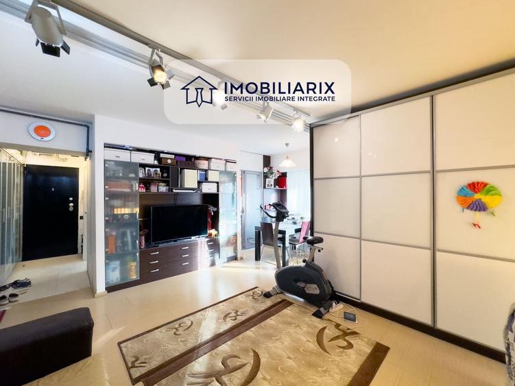Apartament cu 3 camere decomandat, mobilat în Casa de Cultură