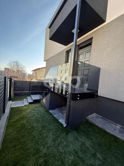 Duplex cu 5 camere cu Canalizare în Grigorescu