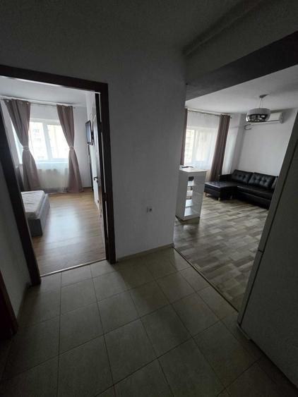 Garsonieră decomandată în Vitan