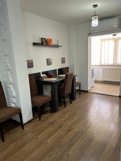 Apartament cu 2 camere decomandat în Popa Șapcă