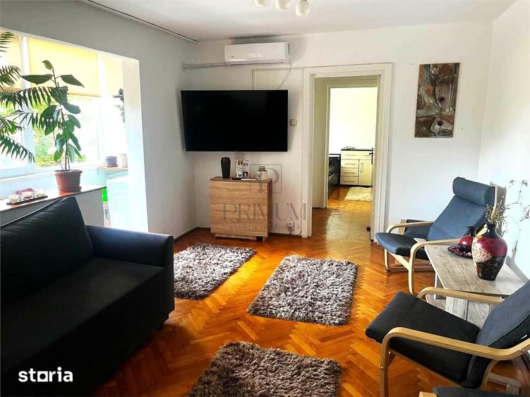 Apartament cu 3 camere semidecomandat în Olimpia-Stadion