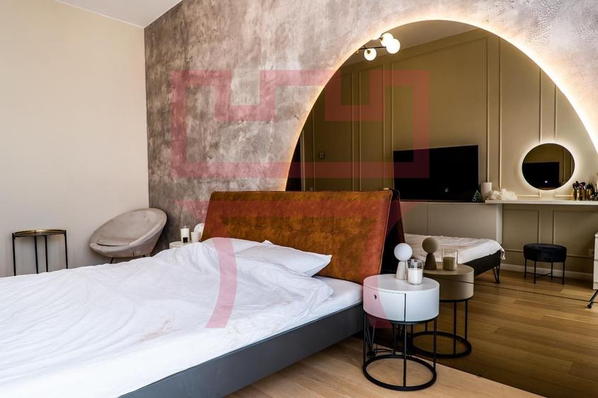 Apartament cu 3 camere decomandat, mobilat în Semicentral
