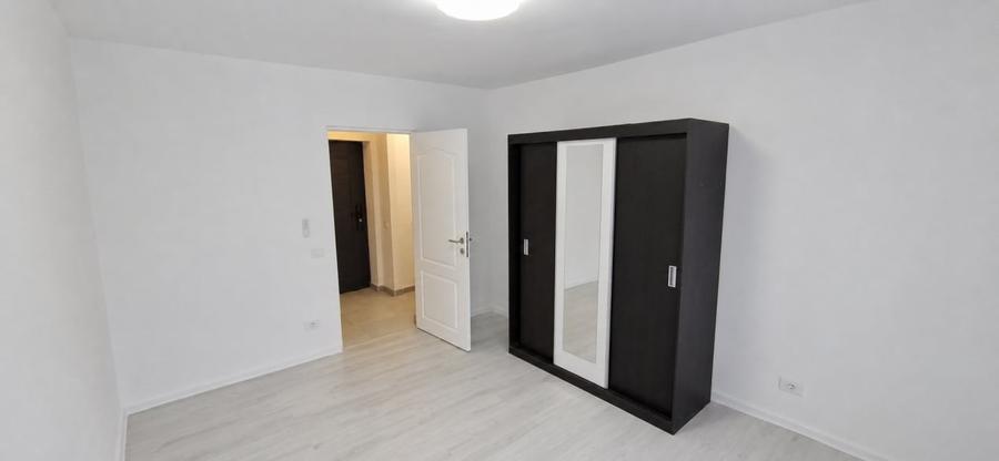 Apartament cu 2 camere decomandat, mobilat în Exterior Est