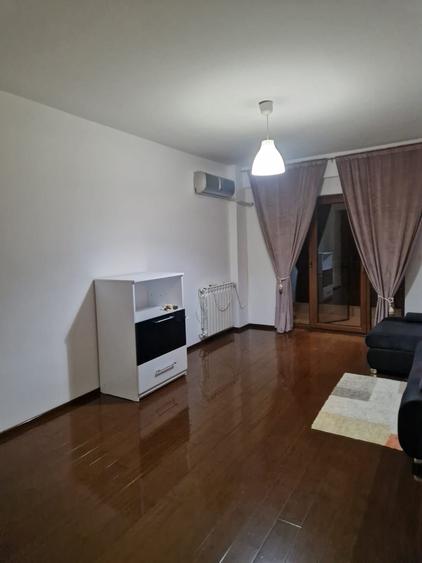 Garsonieră decomandată în Otopeni