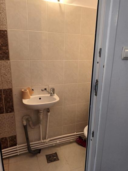 Garsonieră decomandată în Narcisa