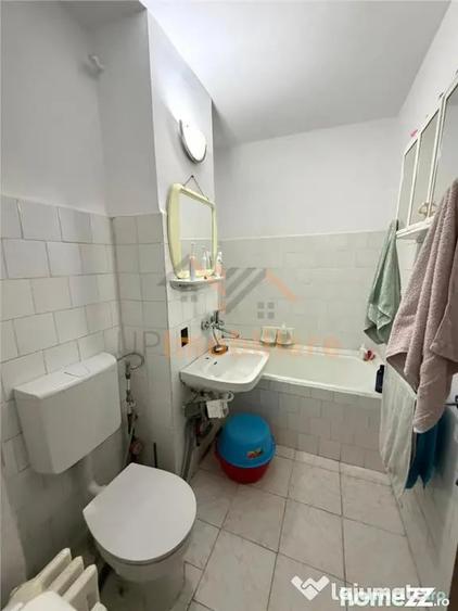 Garsonieră decomandată în Rogerius
