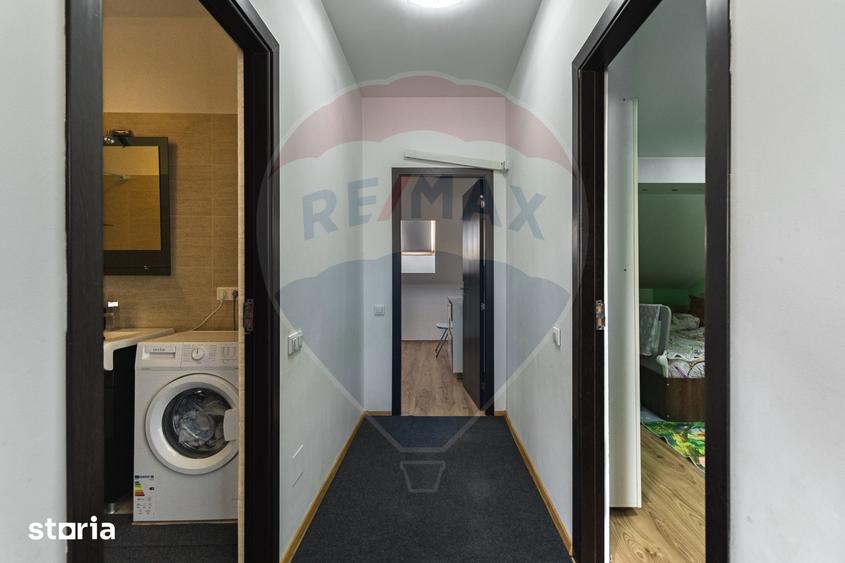 Apartament cu 3 camere decomandat, mobilat în Sânpetru