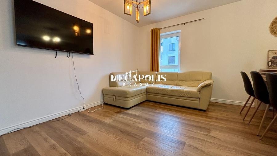 Apartament cu 3 camere în Tractorul